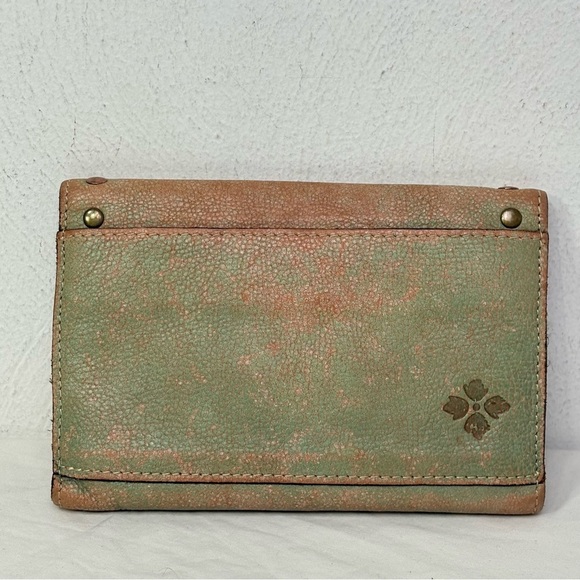 PATRICIA NASH Colli Studded Distressed Wallet - Picture 4 of 11